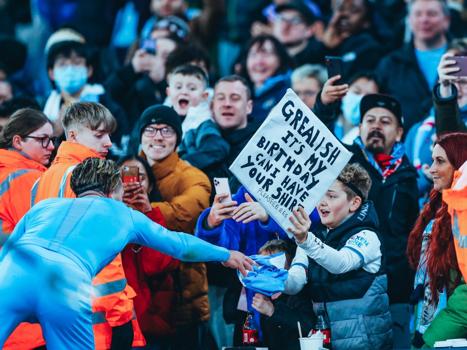 😡脾气不小!任骏威质疑裁判漏判犯规怒吼吃T.