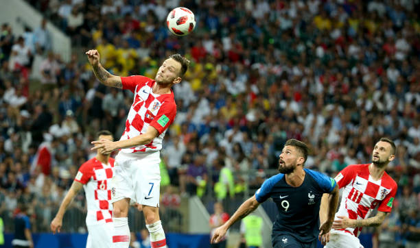 球队中场带 球队中场带