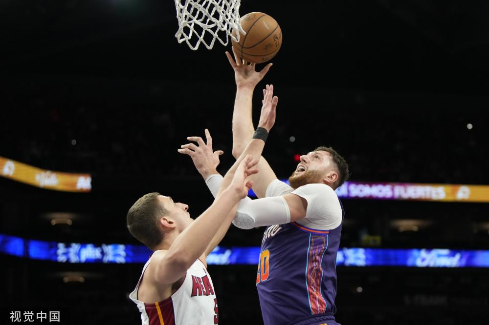 队员们则可 队员们则可