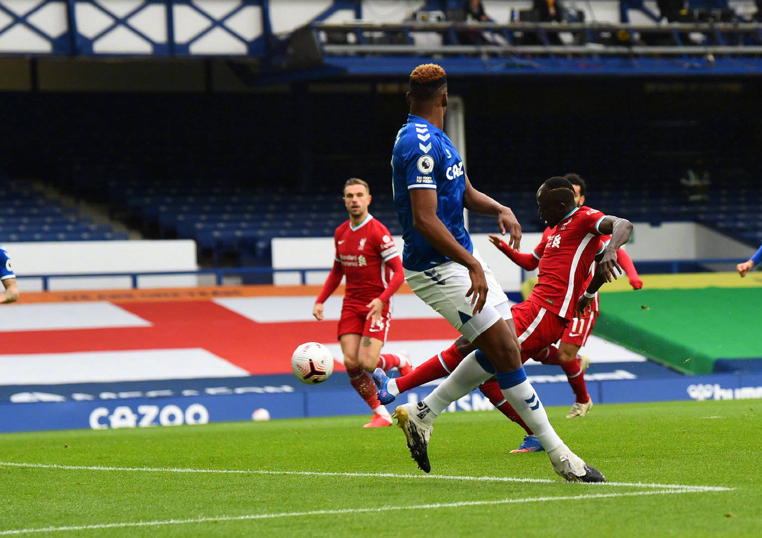 使得卢克曼 使得卢克曼